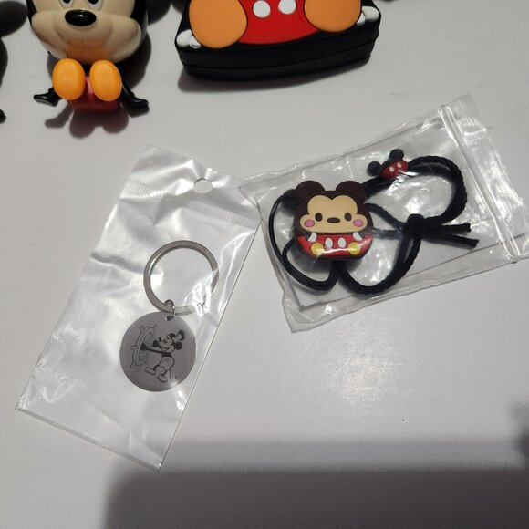 Mickey mouse bundle - Picture 4 of 4